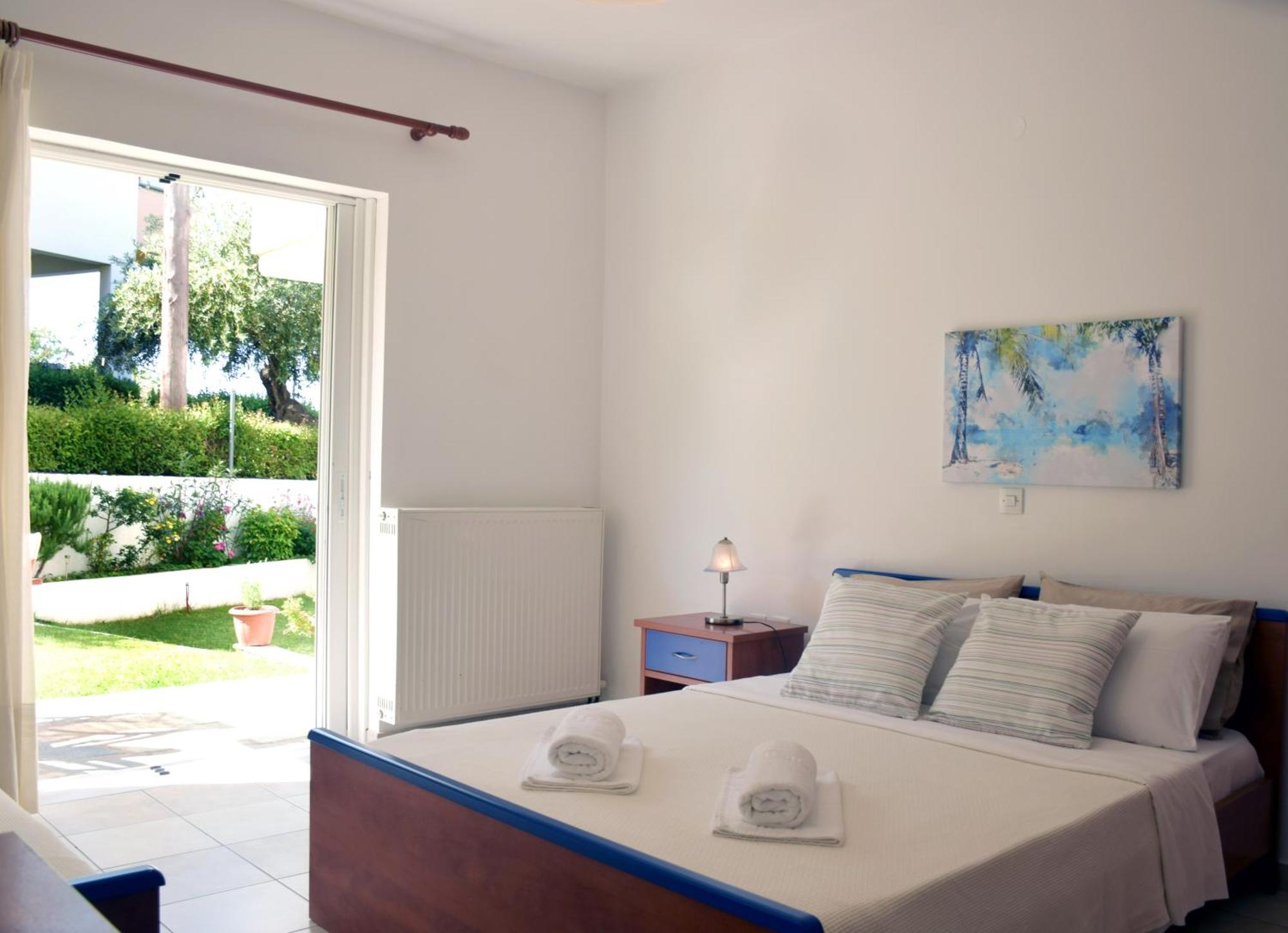 Lappas Rooms Rovies Exterior photo