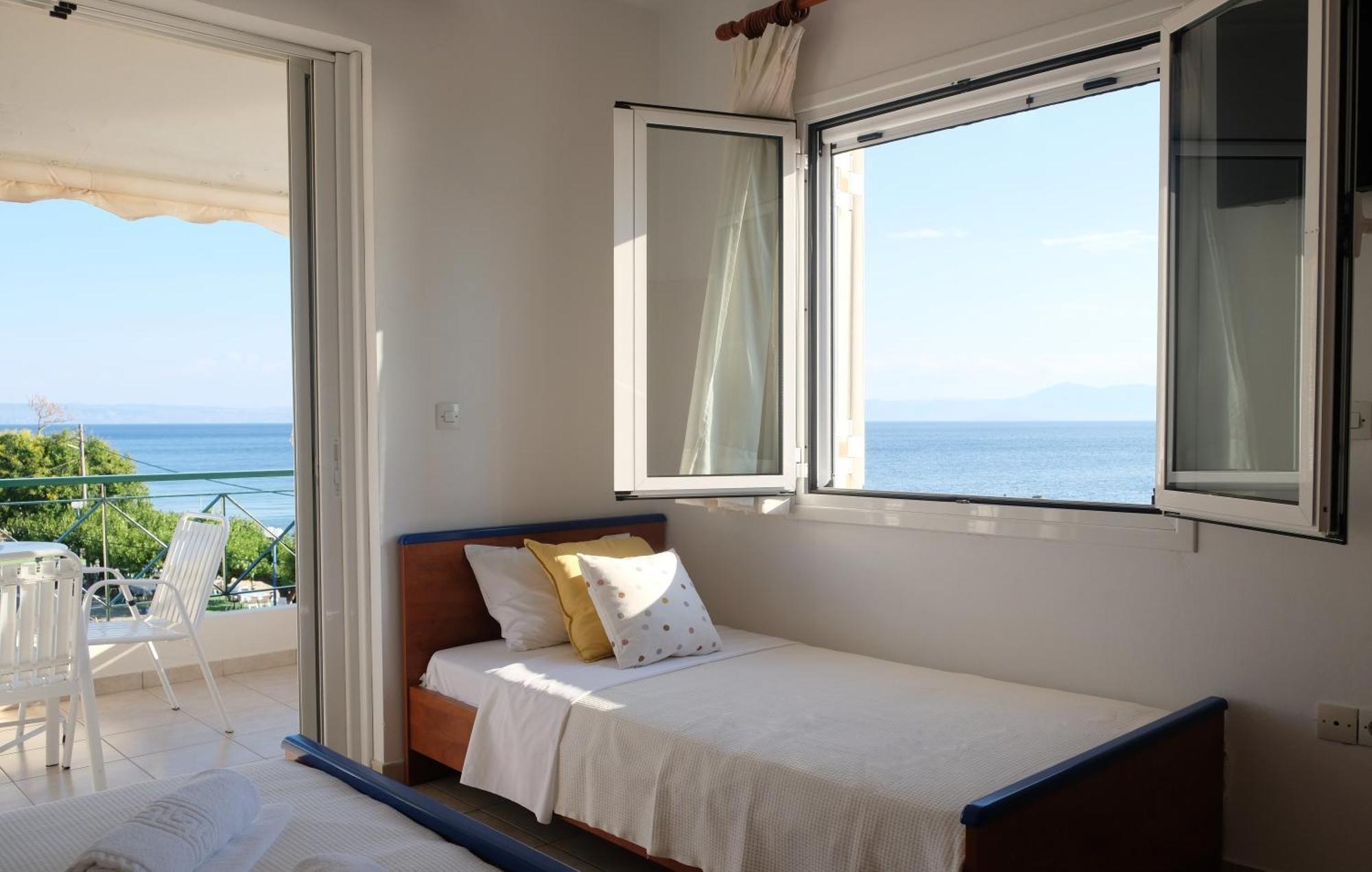 Lappas Rooms Rovies Exterior photo