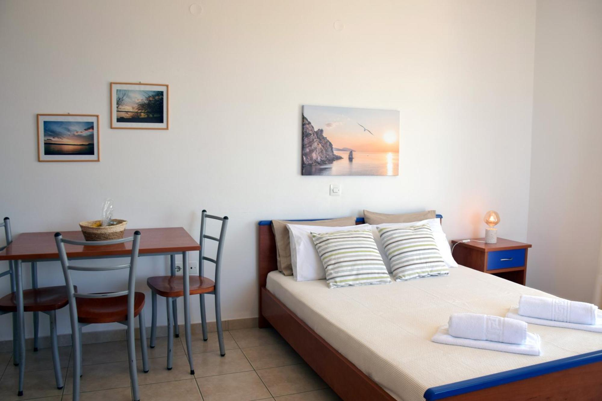 Lappas Rooms Rovies Exterior photo